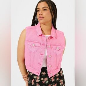 Torrid Vintage Stretch Pink Denim Jacket Vest size 2x